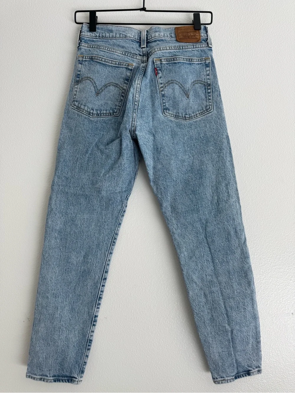 Levi’s Wedgie Classic High-Rise Light Blue Women’s Jeans size 26